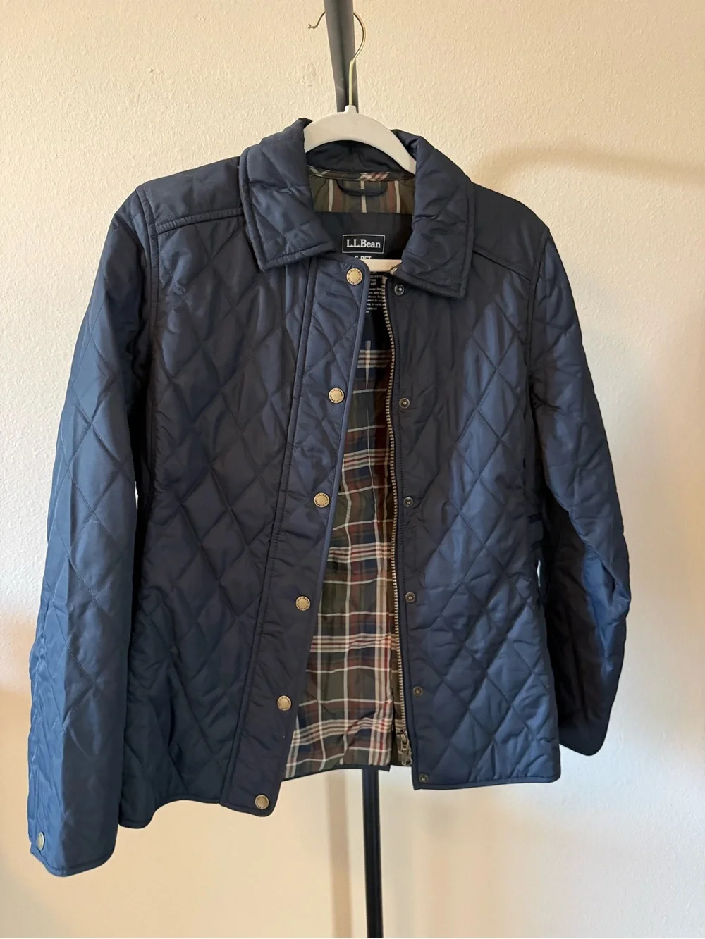 L.L. Bean Navy Quilted Jacket with Plaid Lining - Picture 1 of 3
